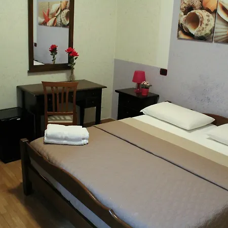 Maria 3* Naples