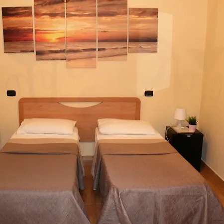 Maria 3* Naples