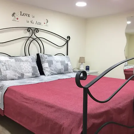 Nana House