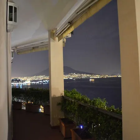 52 Oda ve Kahvaltı