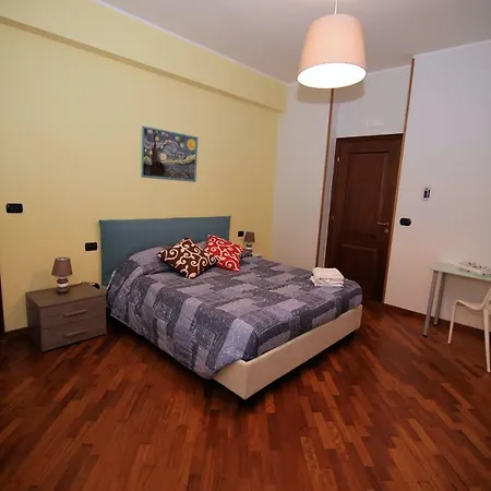 Casa Vittoria Bed & Breakfast Naples
