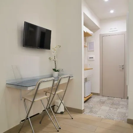 Emme21 Bed and Breakfast 2*