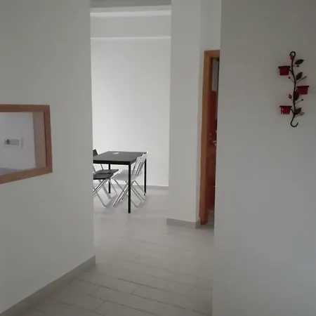 Alexander's House Apartment *