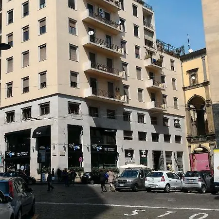 Mini Al Chiostro Napoli