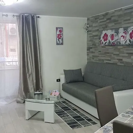 Che Casa 26! * Naples