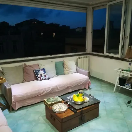 La Casa Sui Tetti Naples