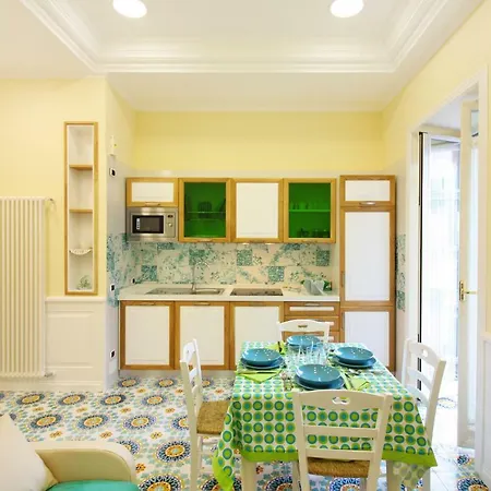 Appartamento La Corte Dei Borboni By Dimorra Napoli