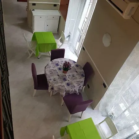 Oliver's House Guest house Naples