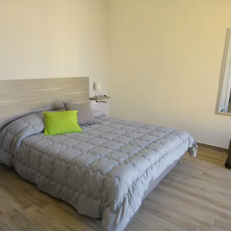 Dimora Centrale Holiday home *