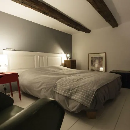 Apartment Concrete San Gregorio Naples