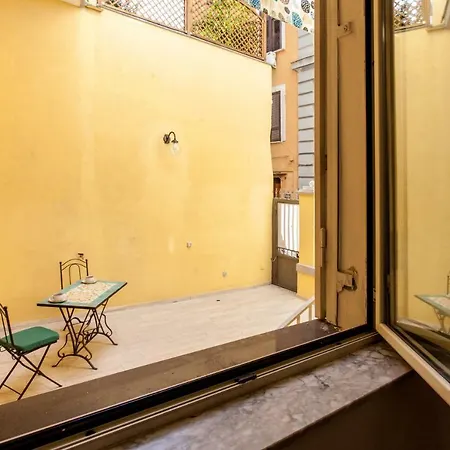 Casasu - Con Terrazzo Al Vomero Apartment *