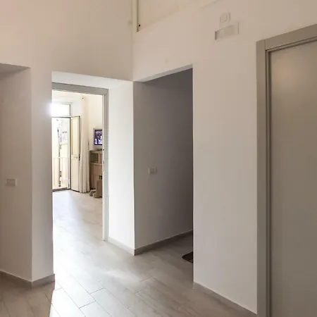 Casasu - Con Terrazzo Al Vomero Naples