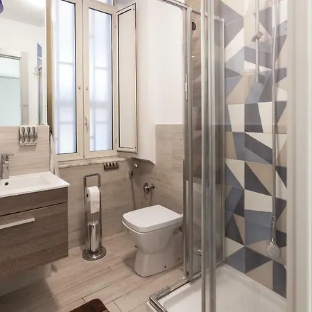 Casasu - Con Terrazzo Al Vomero Apartamento *