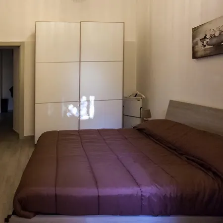 Casasu - Con Terrazzo Al Vomero Apartment *
