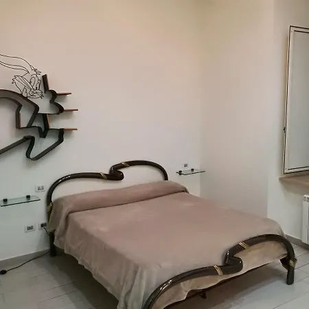 Alexander's House Apartment