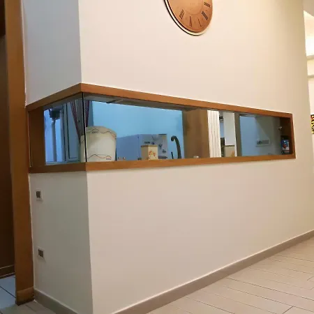 Alexander's House Naples
