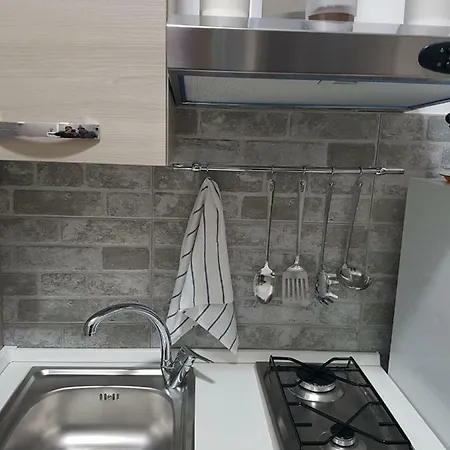 Holiday home Ad Un Passo Dal Duomo Naples