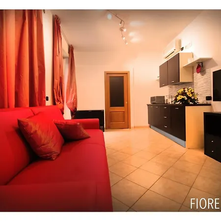 Fiorentini21 * Νάπολη