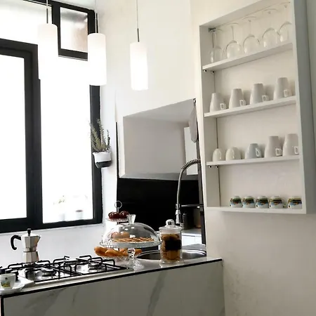 House Tribunali Apartment Naples