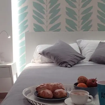 Emme21 Bed and Breakfast 2*