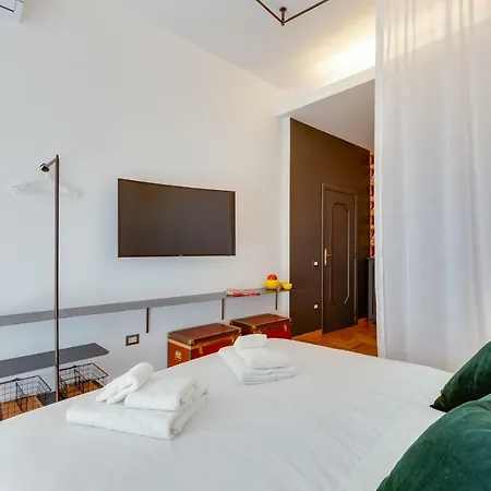 Alma De Toledo Design Plebiscito Appartamento Napoli
