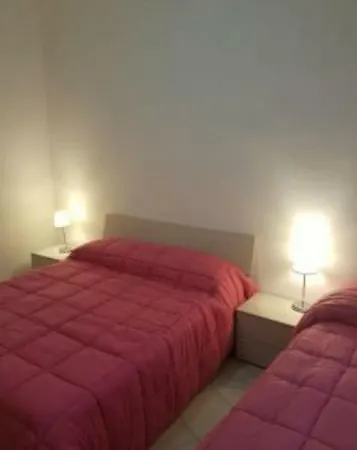 Rita & Pina's Central Apartment *