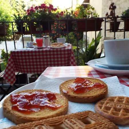Frühstückspension Ingiropernapoli 2*