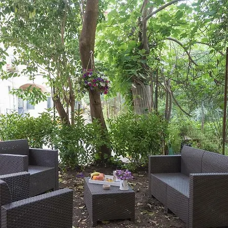 La Casa Di Flora Holiday home