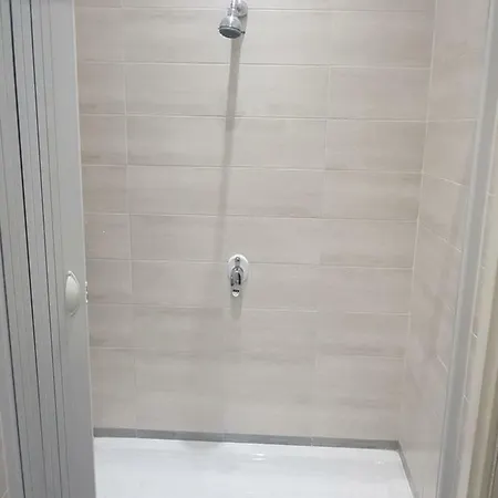 Chiaia 100 Apartment *