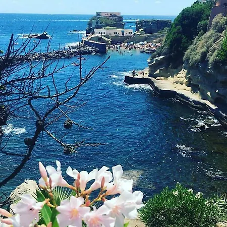 Marechiaro15 Bed & Breakfast Napoli