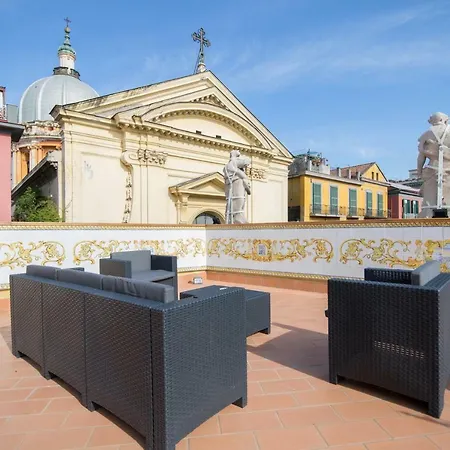 Palazzo Doria D'angri * Nápoly