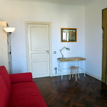 Pretty Panoramic - Half Way Center-vomero District Apartment Naples