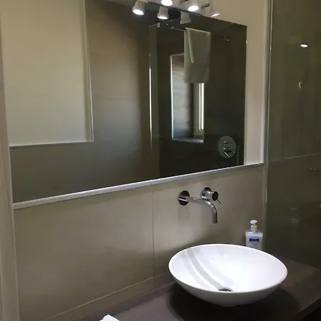 Apartment Residenza Garibaldi Naples
