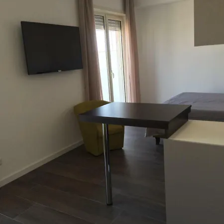 Апартаменты Residenza Garibaldi Неаполь