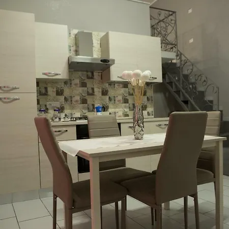 Casa Toto' Апартаменты *