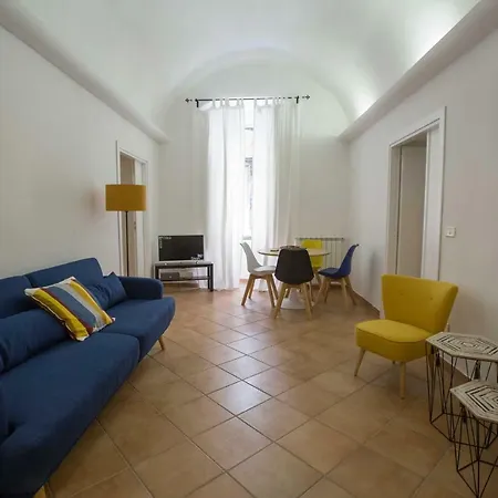 Apartment Little Hope 83 By Dimorra