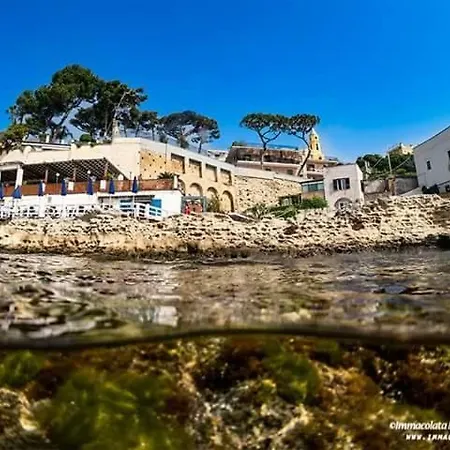 Marechiaro 36 *