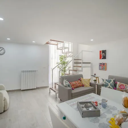 Apartment Miranda Nel Cuore Del Vomero *
