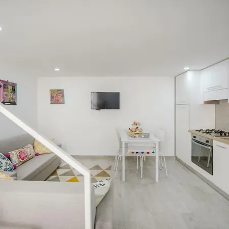 Apartment Miranda Nel Cuore Del Vomero *