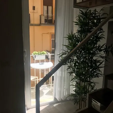 Miranda Nel Cuore Del Vomero * Naples