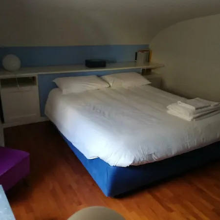 Casa Mergellina Holiday home *