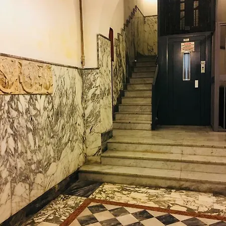 Grande Archivio Napoli 22 Pensión Nápoles