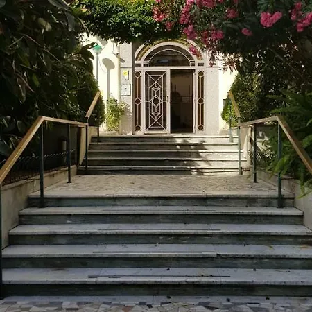 Fusman House Apartment