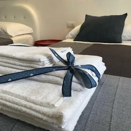 Capodichino House Apartment *