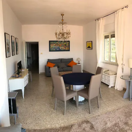 Apartment Manzoni