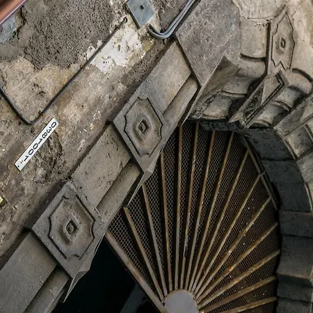 Domus Sanfelice * Νάπολη