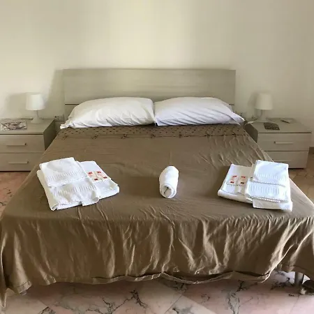 Casa Rosa * Naples