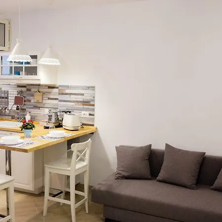 O' Vascio Chic Naples