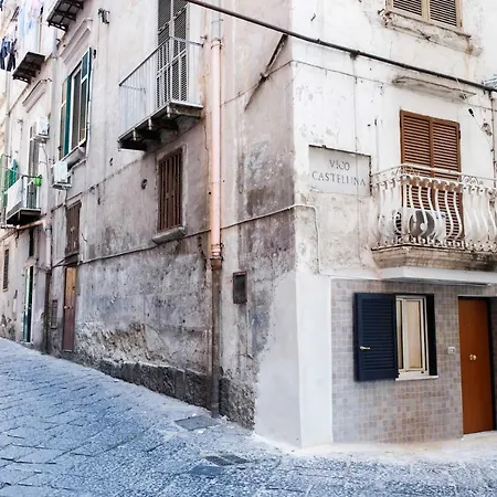 O' Vascio Chic * Naples