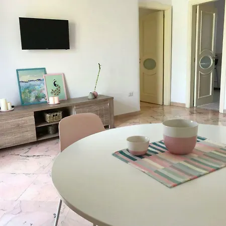 Casa Rosa Naples